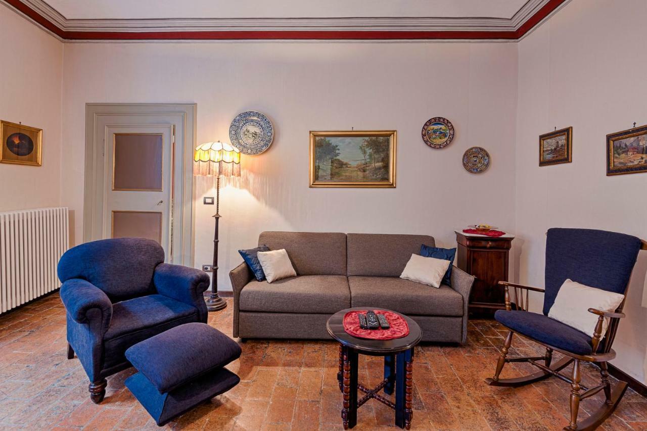 Antica Bifora Rsm Bed & Breakfast Сан Марино Екстериор снимка